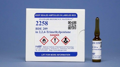 SRM 2258  2，2，4-三甲基戊烷中的溴二苯醚209標(biāo)準(zhǔn)品